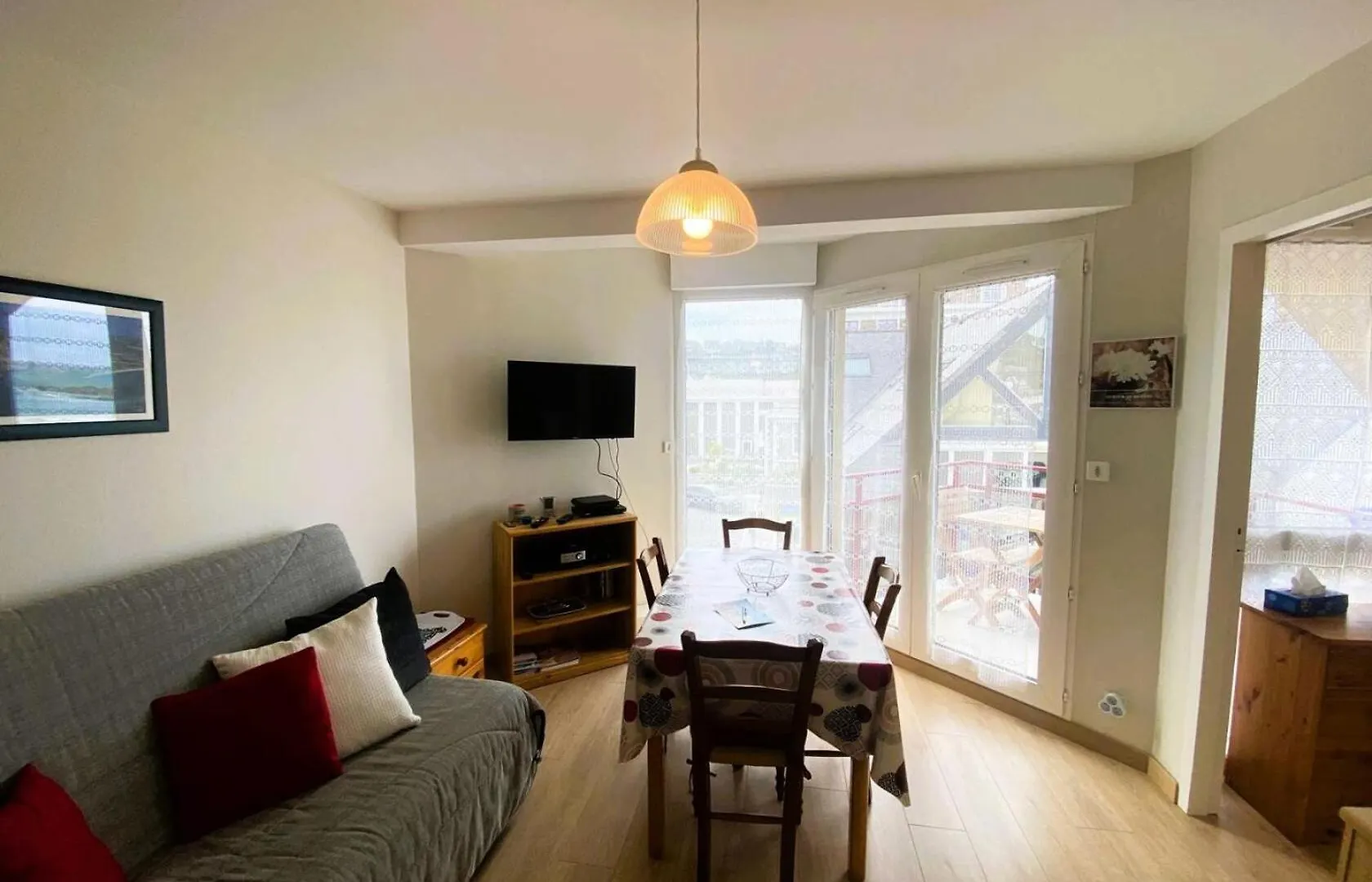 Residence Le Casino - Appartement Vue Sur Les Sept Iles A Perros Guirec Mae-3534 0*, Perros-Guirec France